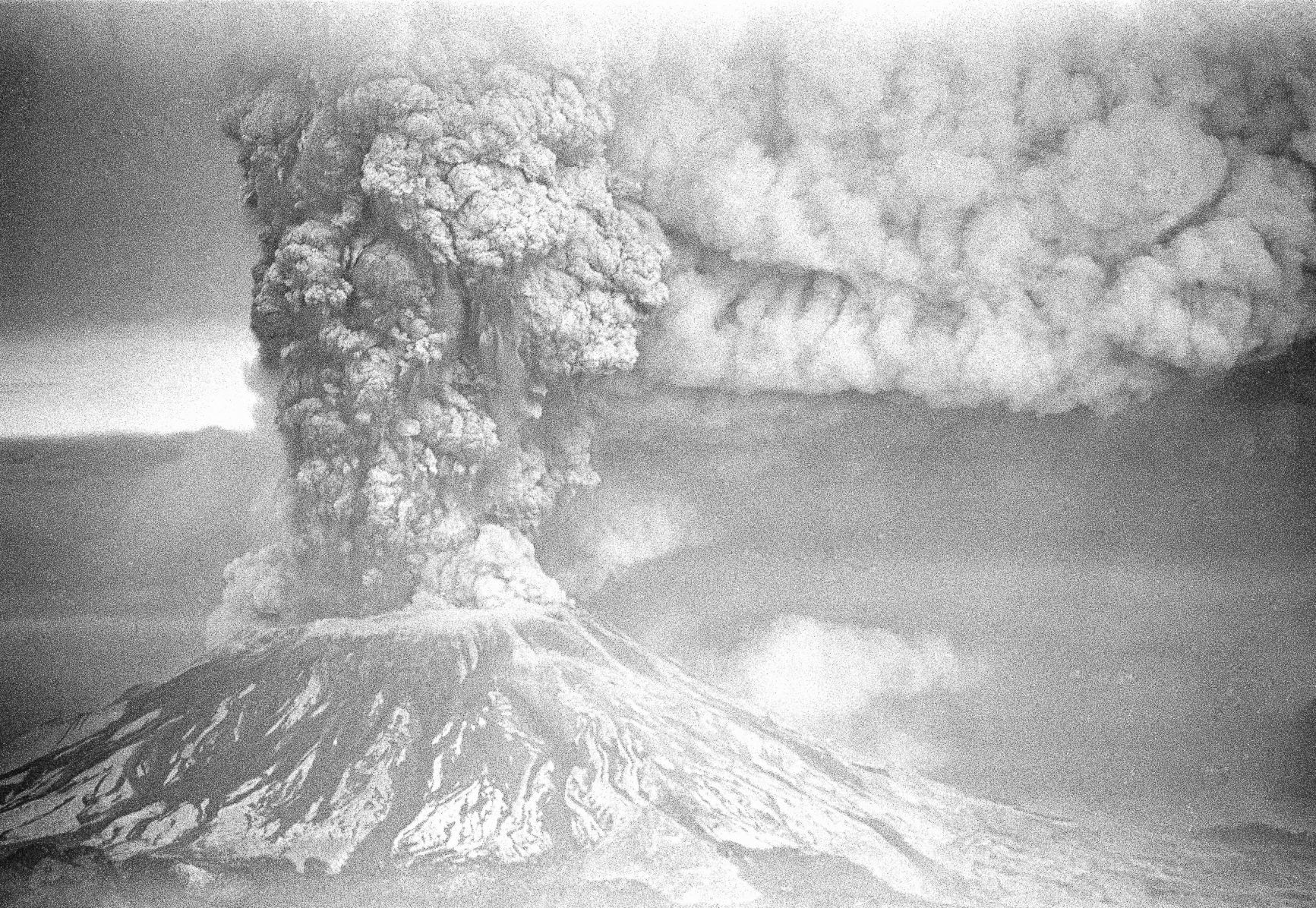 1980: Mount St. Helens